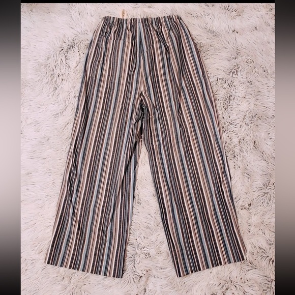 WIDE LEG striped pull on pants Size XS Excellent condition!! - Picture 5 of 6